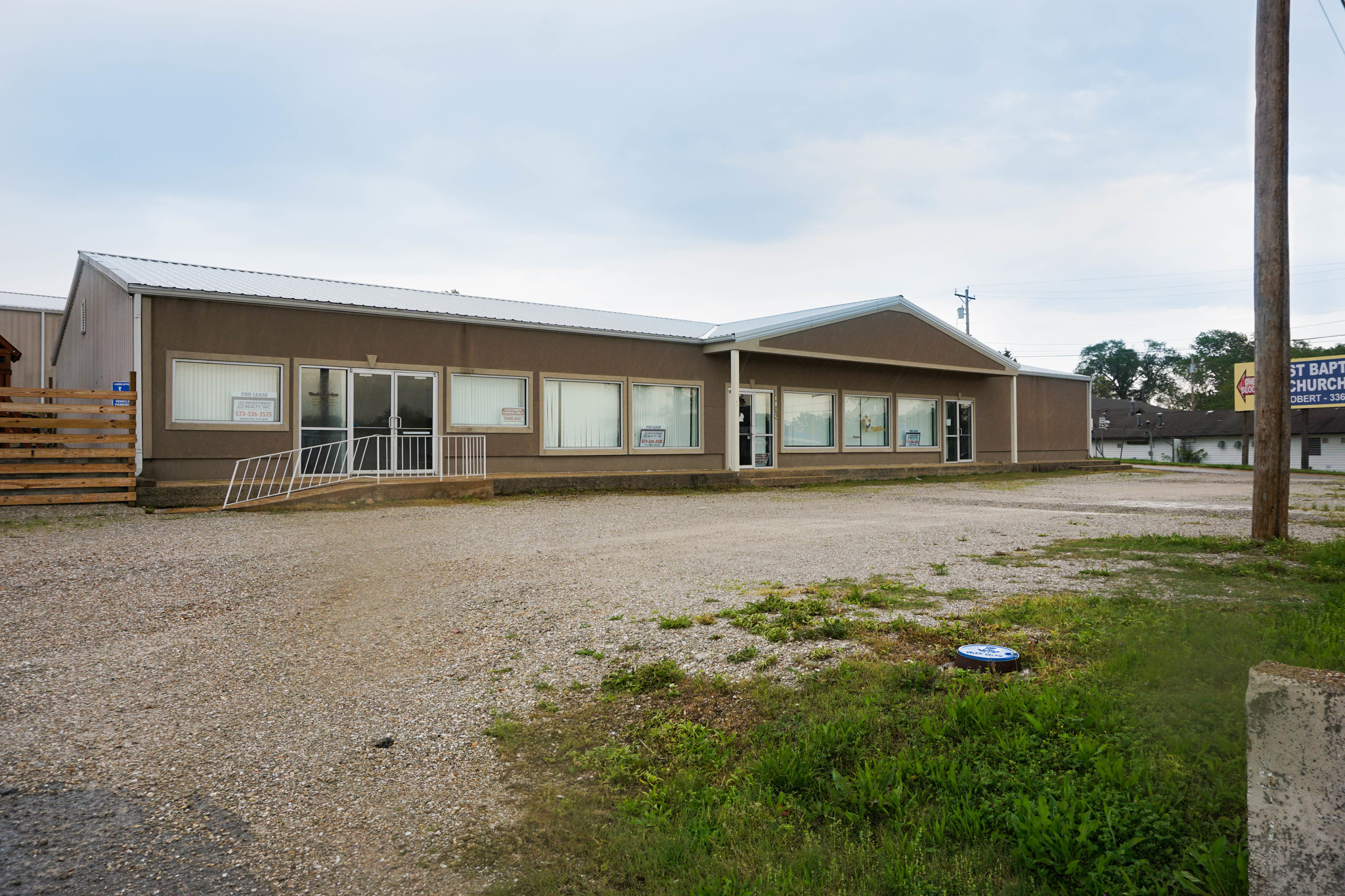 1126 Old Route 66, Saint Robert, MO for sale Building Photo- Image 1 of 32