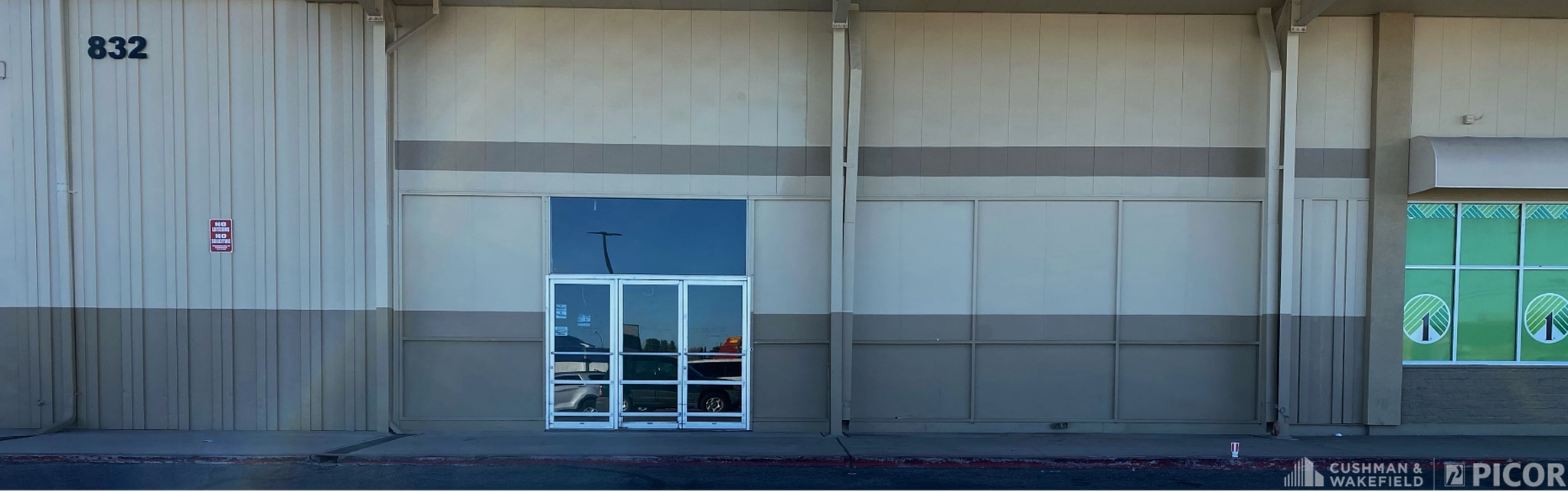 800-834 E Fry Blvd, Sierra Vista, AZ for lease Building Photo- Image 1 of 5