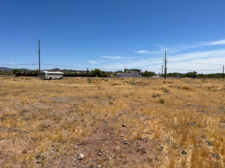 41014 N US 60 Ave, Morristown, AZ à vendre - Photo du bâtiment - Image 3 de 13