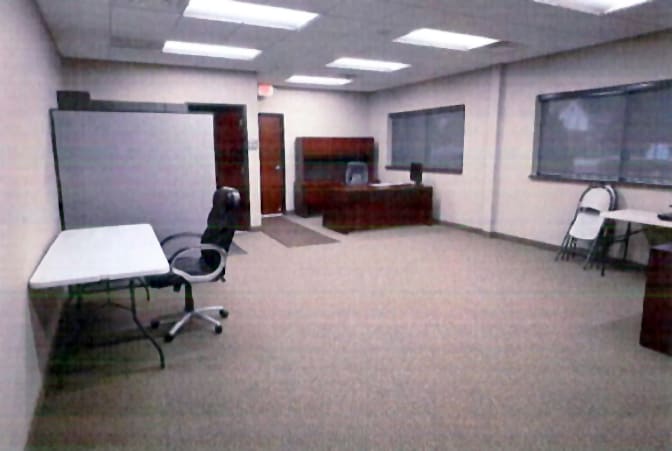 243-249 Cass Ave, Mount Clemens, MI à vendre Photo intérieure- Image 1 de 6