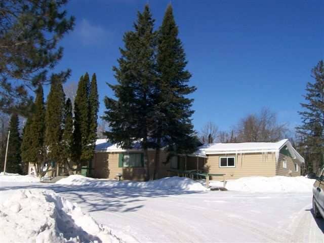 1640 W US-2, Crystal Falls, MI for lease - Primary Photo - Image 1 of 43