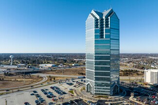 More details for 1 Tower Ln, Oakbrook Terrace, IL - Office for Lease