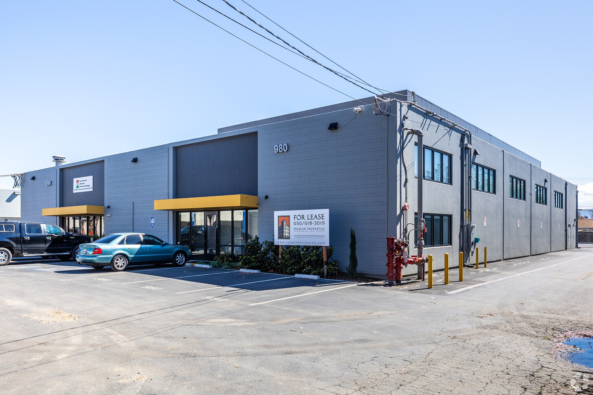 980-990 O'Brien Dr, Menlo Park, CA à louer Photo principale- Image 1 de 5