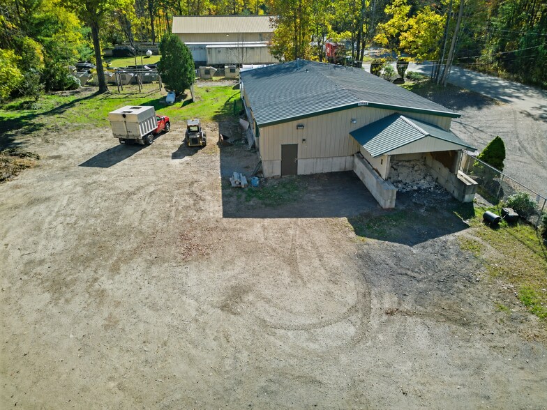 265 Lincoln Ave, Winchendon, MA à vendre - Photo du bâtiment - Image 3 de 19