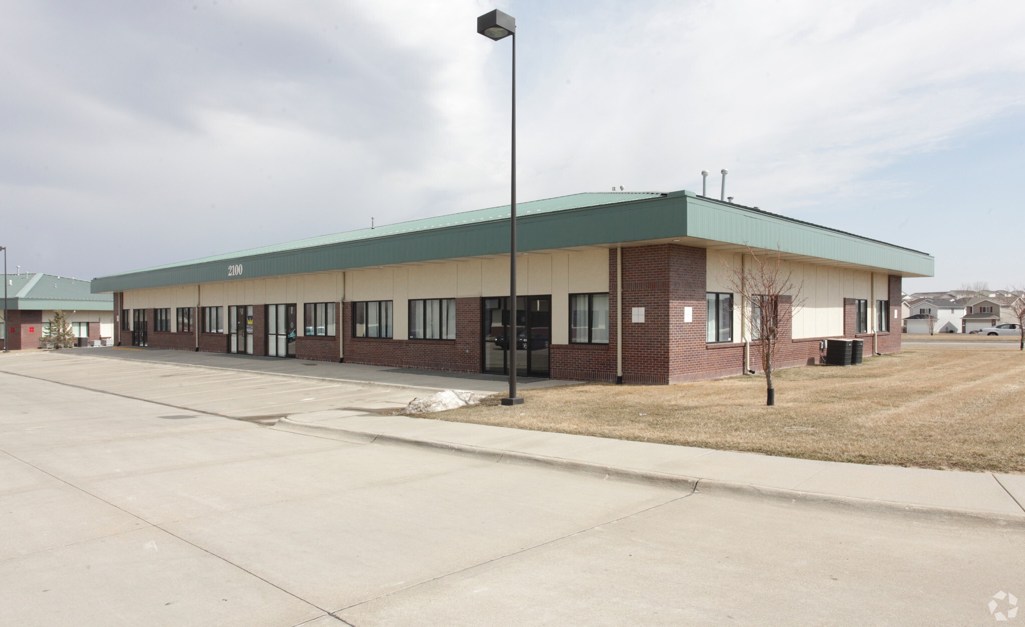 2100 Fletcher Ave, Lincoln, NE for lease Primary Photo- Image 1 of 5