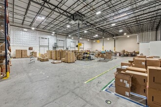 6231 E Stassney Ln, Austin, TX for lease Interior Photo- Image 1 of 1