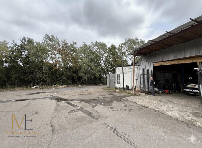 Hawley Rd, Dartford à vendre - Photo du bâtiment - Image 2 de 18