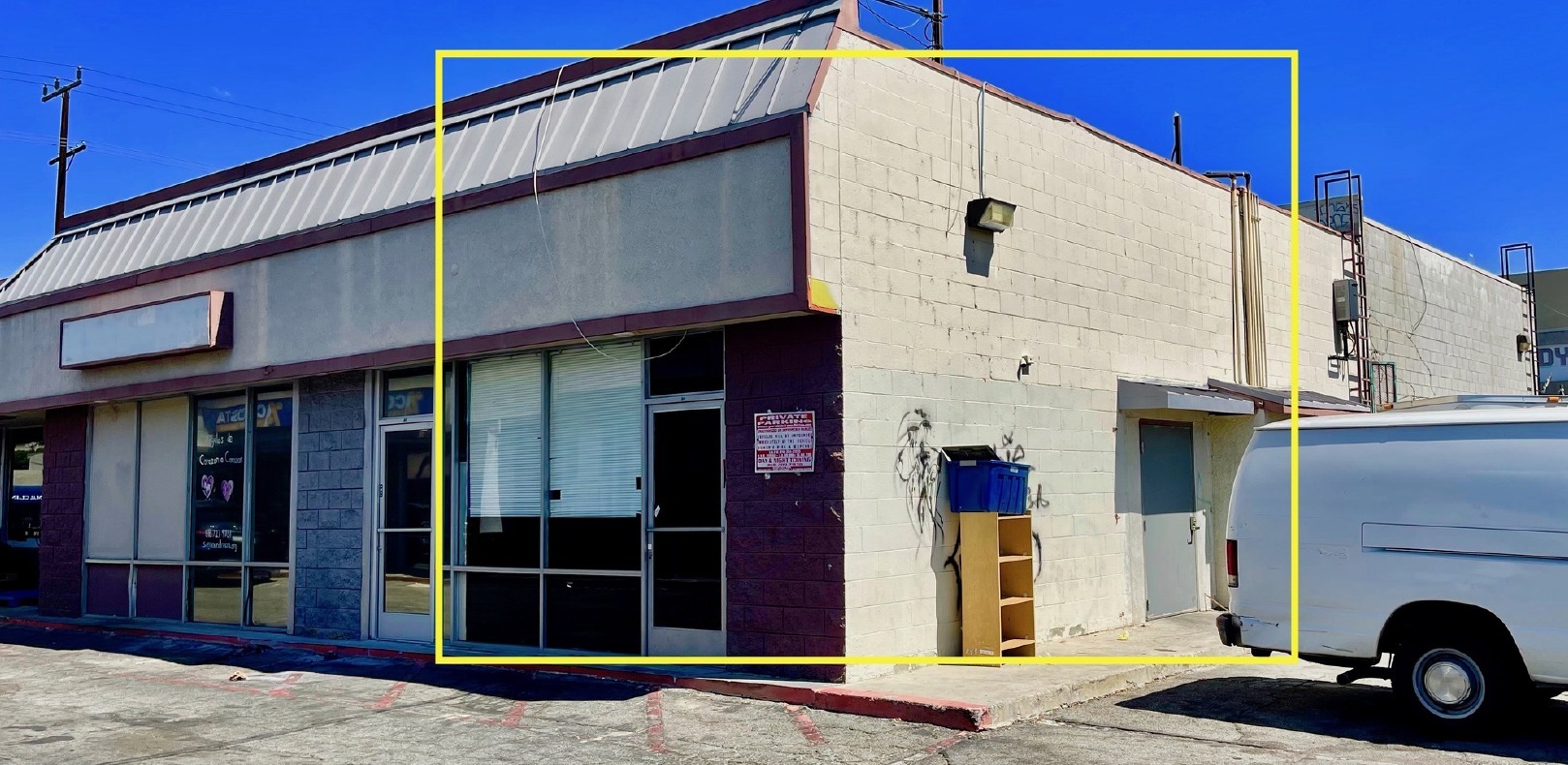 20154 Saticoy St, Winnetka, CA for lease Building Photo- Image 1 of 5