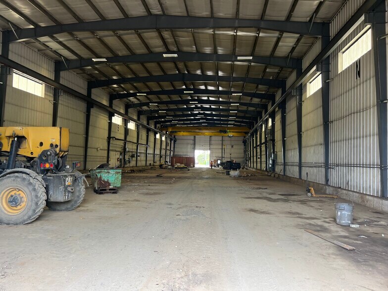 2788 Belisle Dr, Val Caron, ON for sale - Interior Photo - Image 2 of 3