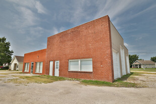 205 S Old Route 66, Hamel IL - Gas Station