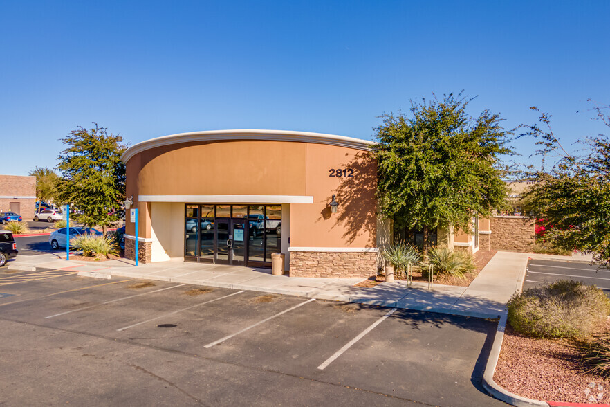 2812 N Pinal Ave, Casa Grande, AZ for lease - Primary Photo - Image 1 of 4