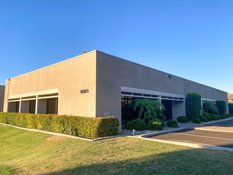 8079 N 85th Way, Scottsdale, AZ for lease - Building Photo - Image 1 of 2