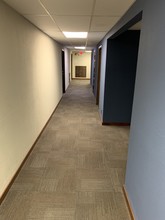 10701 W North Ave, Wauwatosa, WI for lease Lobby- Image 1 of 3