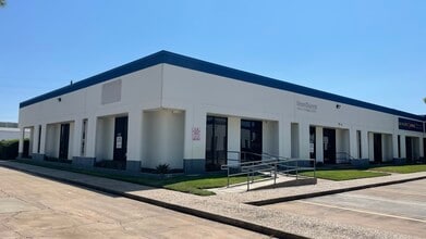 13230 Hempstead Hwy, Houston, TX for lease Interior Photo- Image 1 of 7