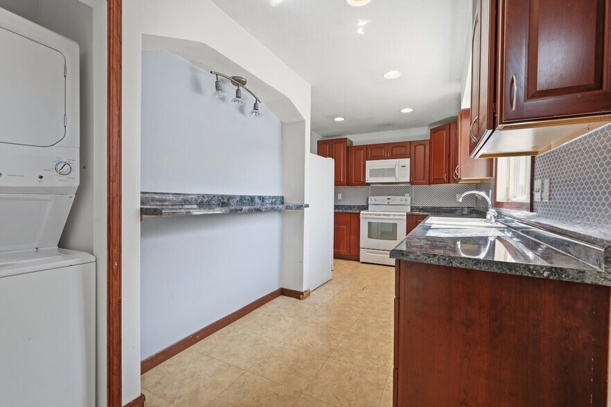 316-318 Main St, Glenburn, ND à vendre - Photo du bâtiment - Image 3 de 35