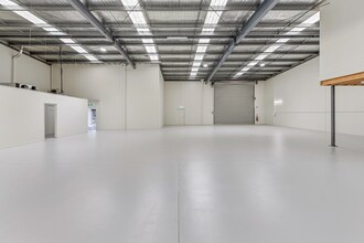 146-148 Williams Rd, Dandenong South for lease Interior Photo- Image 1 of 8