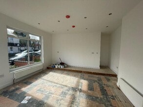 67 Manor Rd, Rugby for lease Construction Photo- Image 2 of 3