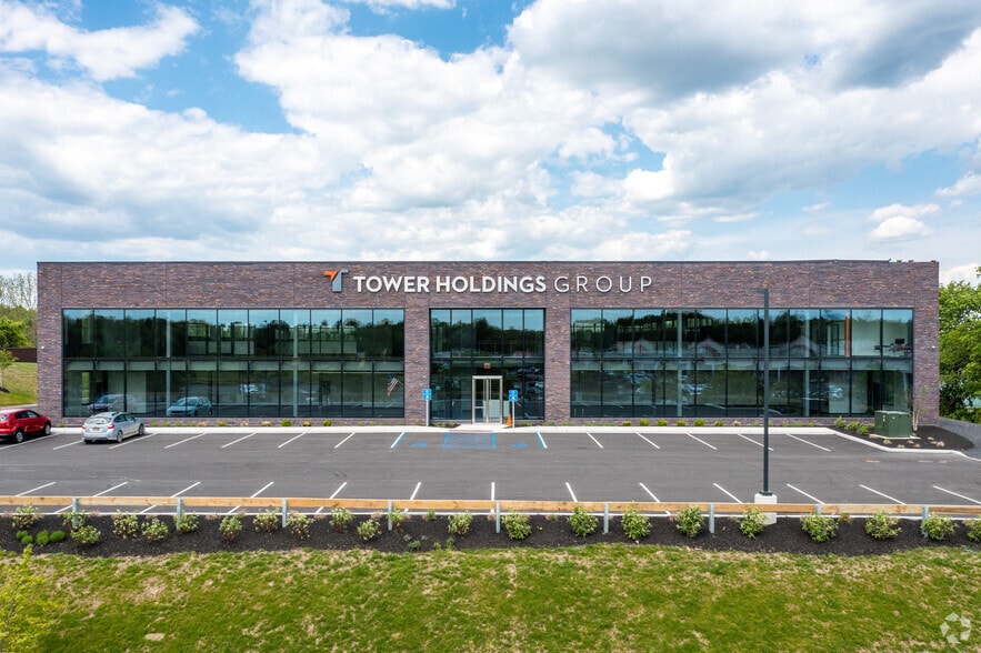 84 Hawkins Dr, Montgomery, NY for lease - Building Photo - Image 2 of 18