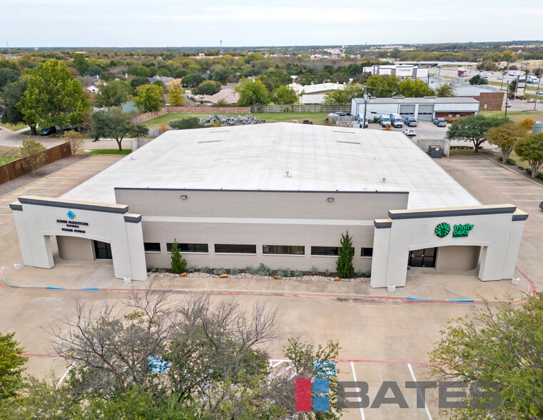 420 Century Way, Red Oak, TX à louer - Photo du bâtiment - Image 1 de 10