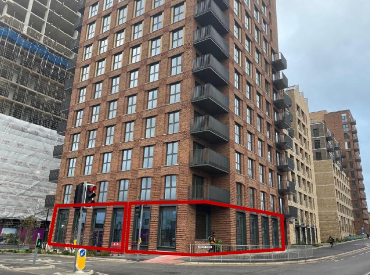 2 Fauna Walk, Watford for lease - Building Photo - Image 1 of 3