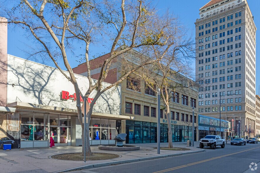 1118 Fulton St, Fresno, CA for sale - Building Photo - Image 3 of 8