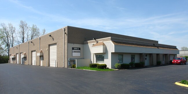 Plus de détails pour 3919 Parkway Ln, Hilliard, OH - Industriel à louer
