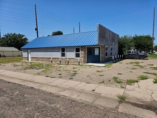 Plus de détails pour 701 W Oak St, Lamar, CO - Commerce de détail à vendre