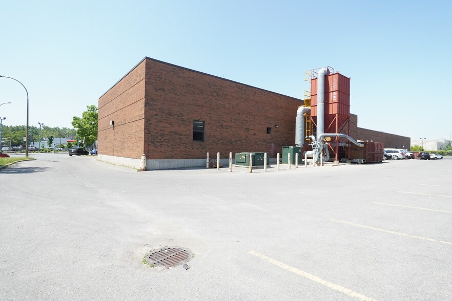 4455-4475 Rue Frontenac, Montréal, QC à louer - Photo du bâtiment - Image 3 de 16