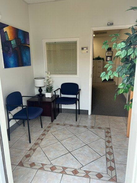 3717 University Dr, Durham, NC for sale - Building Photo - Image 2 of 5