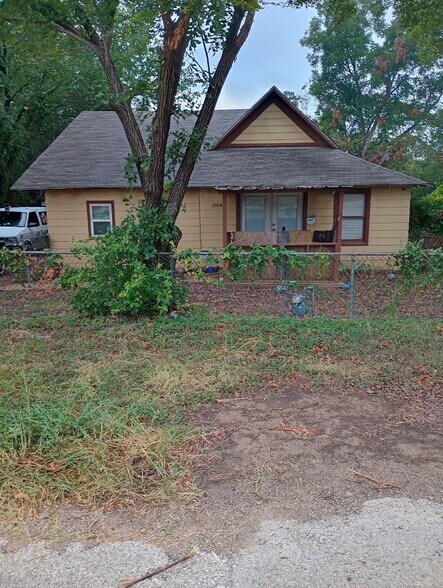 2104 Taft St, Fort Worth, TX à vendre - Photo principale - Image 1 de 2
