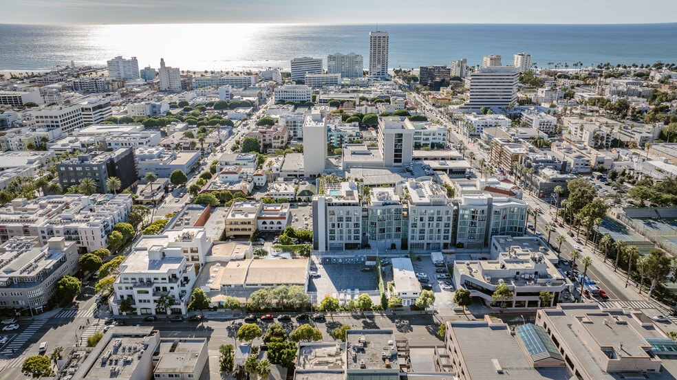 1220-1238 Lincoln Boulevard portefeuille de 2 propriétés à vendre sur LoopNet.ca - Photo du bâtiment - Image 3 de 5