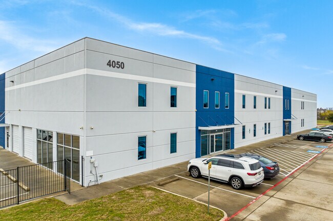 Plus de détails pour 4050 Premier Dr, Plano, TX - Industriel à louer