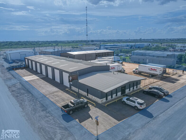 2716 S County Road 1207, Midland, TX à vendre - Photo du bâtiment - Image 2 de 15