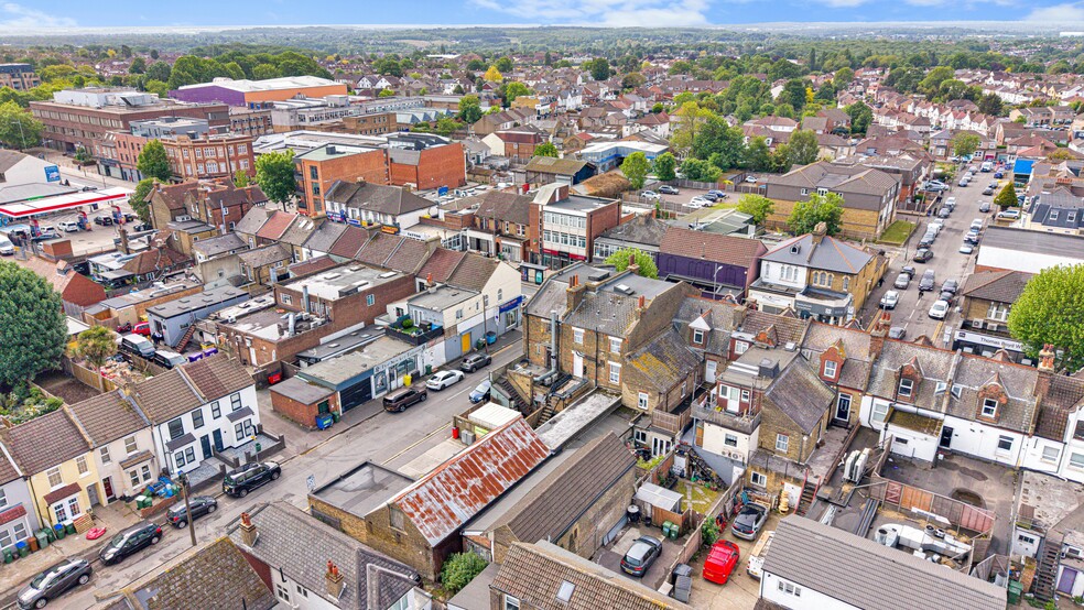 280A Broadway, Bexleyheath for sale - Building Photo - Image 3 of 38