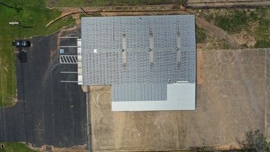 2312 TX-135 Hwy, Kilgore, TX for lease Building Photo- Image 1 of 24