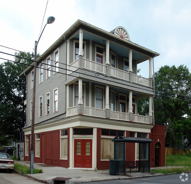 2323 Barnard St, Savannah, GA for lease - Building Photo - Image 3 of 42