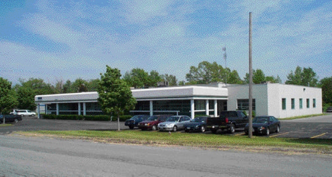 495 Aero Dr, Cheektowaga, NY for lease Primary Photo- Image 1 of 43