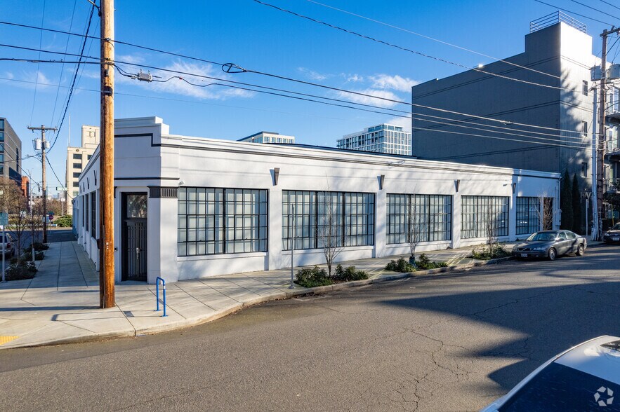 1640 NW Irving St, Portland, OR à vendre - Photo du bâtiment - Image 1 de 16