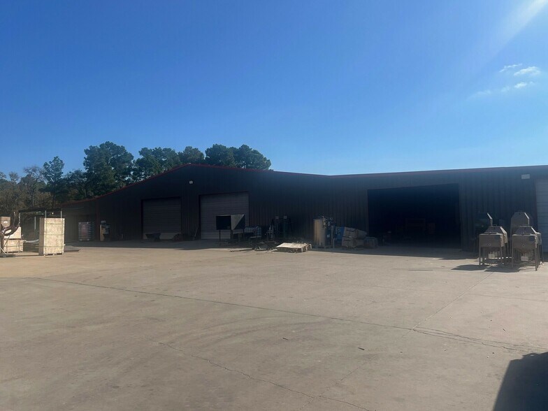 13049 State Highway 31 W, Tyler, TX à vendre - Photo du bâtiment - Image 2 de 4