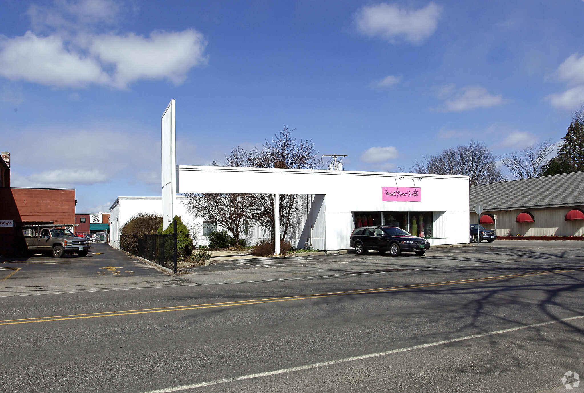 141 Winchester St, Keene, NH for sale Primary Photo- Image 1 of 1