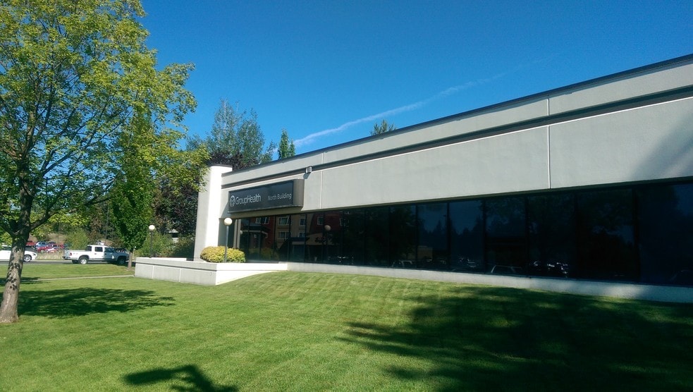 5615 W Sunset Hwy, Spokane, WA for lease - Building Photo - Image 2 of 3
