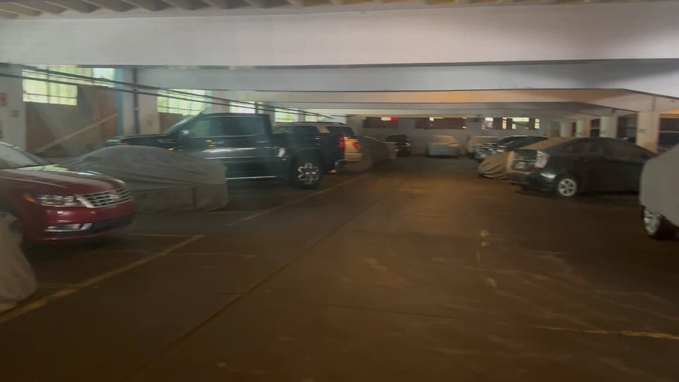 7139 S Exchange Ave, Chicago, IL for sale - Commercial Listing Video - Image 2 of 7