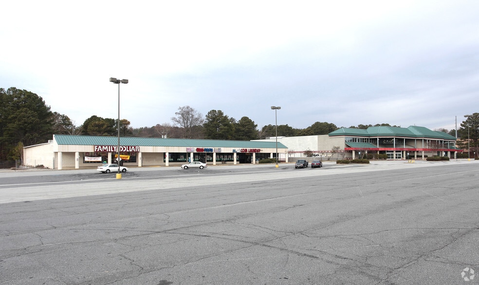 2550 S Cobb Dr SE, Smyrna, GA for lease - Primary Photo - Image 1 of 7