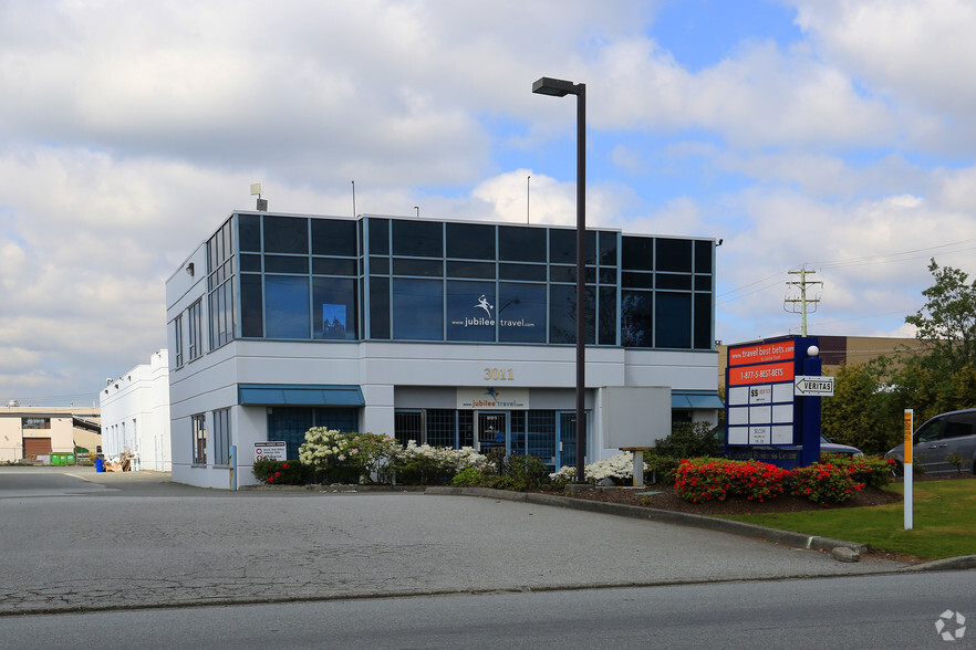 3011 Underhill Ave, Burnaby, BC for lease - Primary Photo - Image 1 of 4