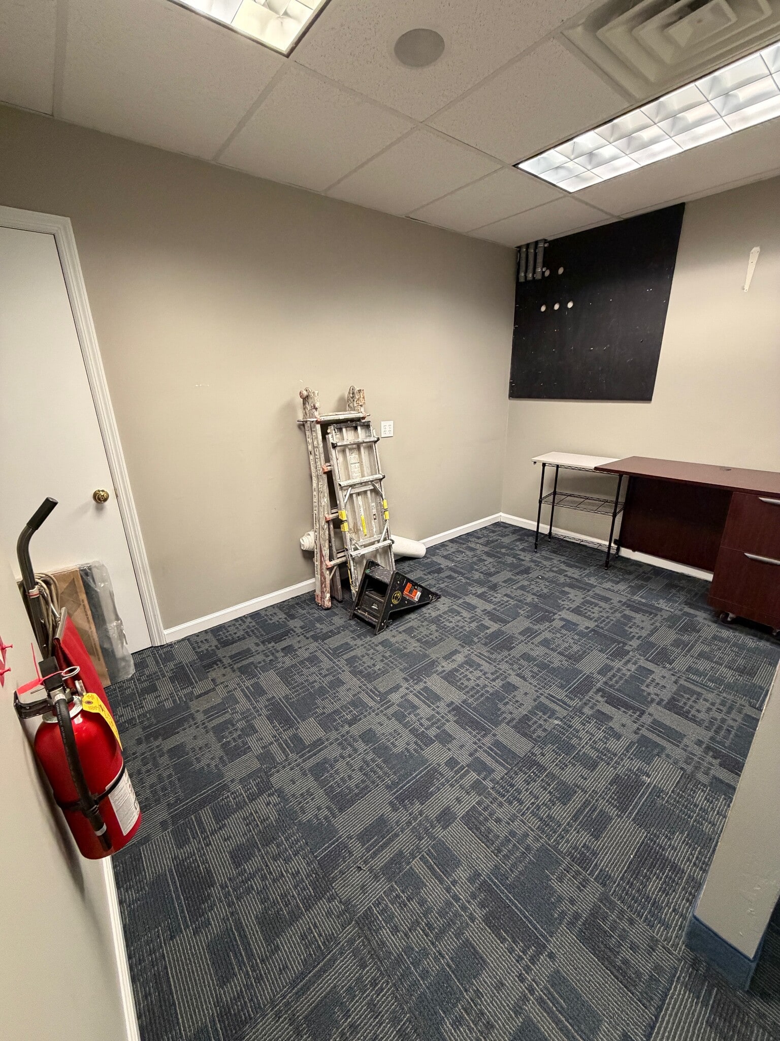 142 Rte 23 N, Pompton Plains, NJ à louer Photo intérieure- Image 1 de 11