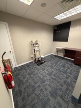 142 Rte 23 N, Pompton Plains, NJ à louer Photo intérieure- Image 1 de 11