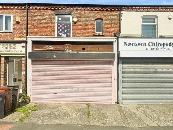 217 Ormskirk Rd, Wigan à vendre Photo principale- Image 1 de 11