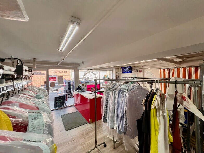 515 4th St, Hoboken, NJ à louer - Photo intérieure - Image 3 de 6