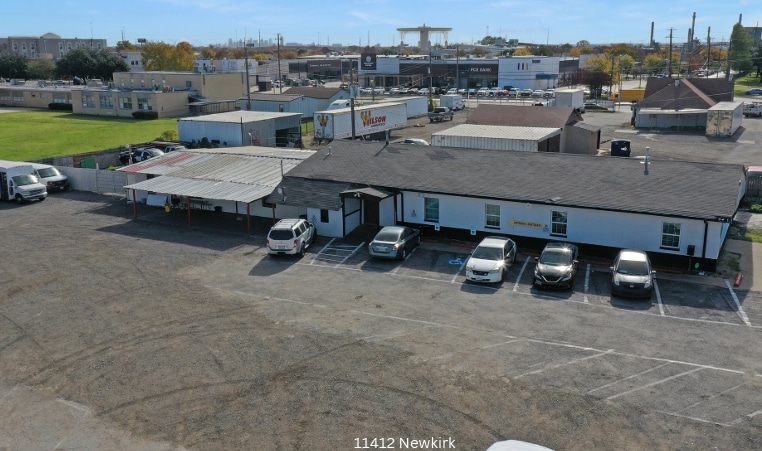 11412 & 11416 Newkirk St, Dallas, TX for lease - Building Photo - Image 1 of 9
