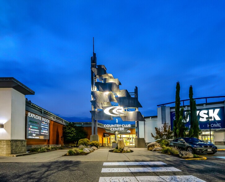 3200 N Island Hwy, Nanaimo, BC à louer - Photo du bâtiment - Image 2 de 4